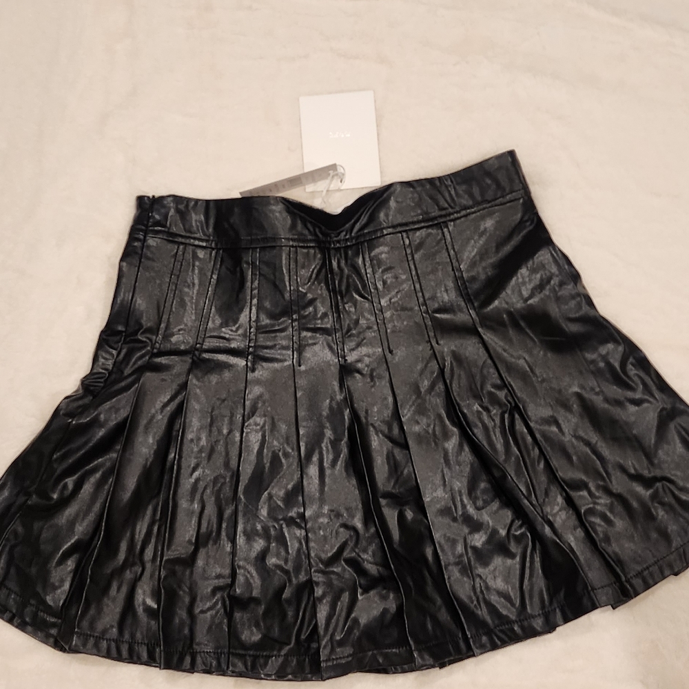 Leather skirt